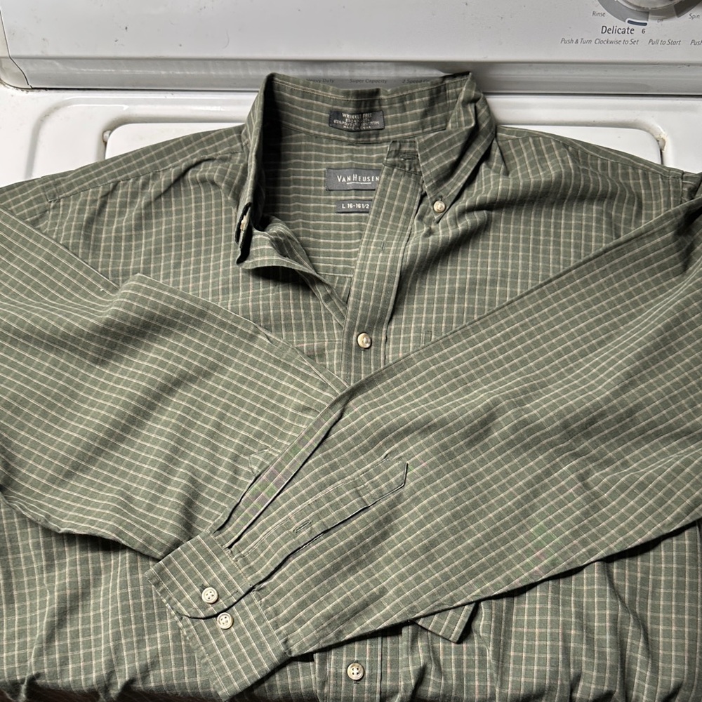 Van Heusen Men's Olive Plaid Button Down Shirt